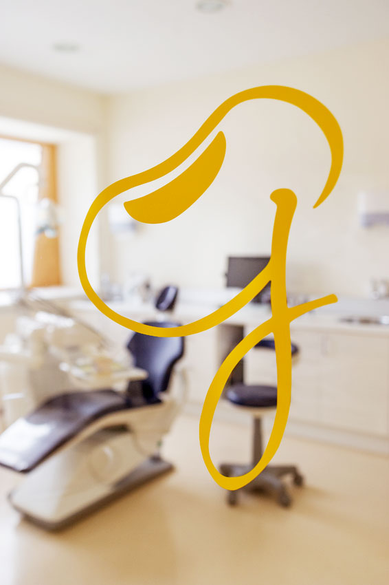 Zahnarztpraxis Dr. Gertrud Grossauer